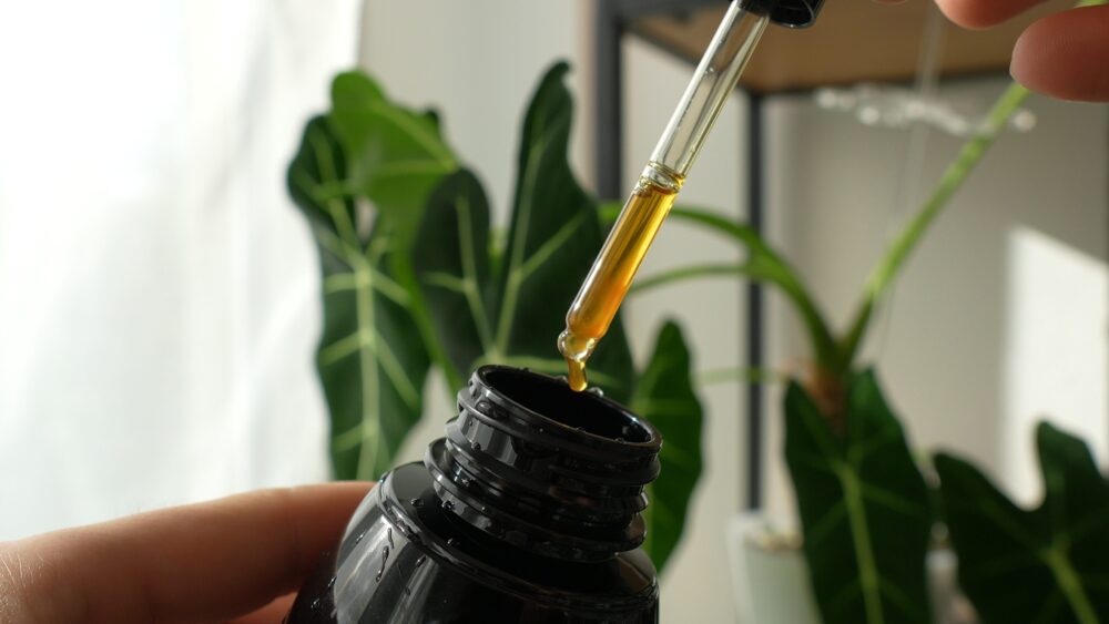 Neemový olej (50 ml) – prírodný insekticíd – Obrázok 4